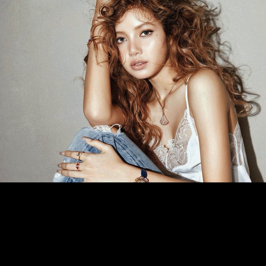 Lisa (BLACKPINK)的幕後花絮