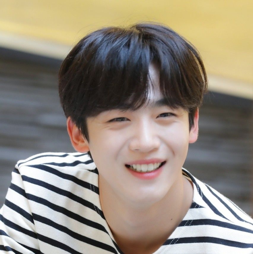 Behind-the-scenes cut of Kim Yohan (WEi)