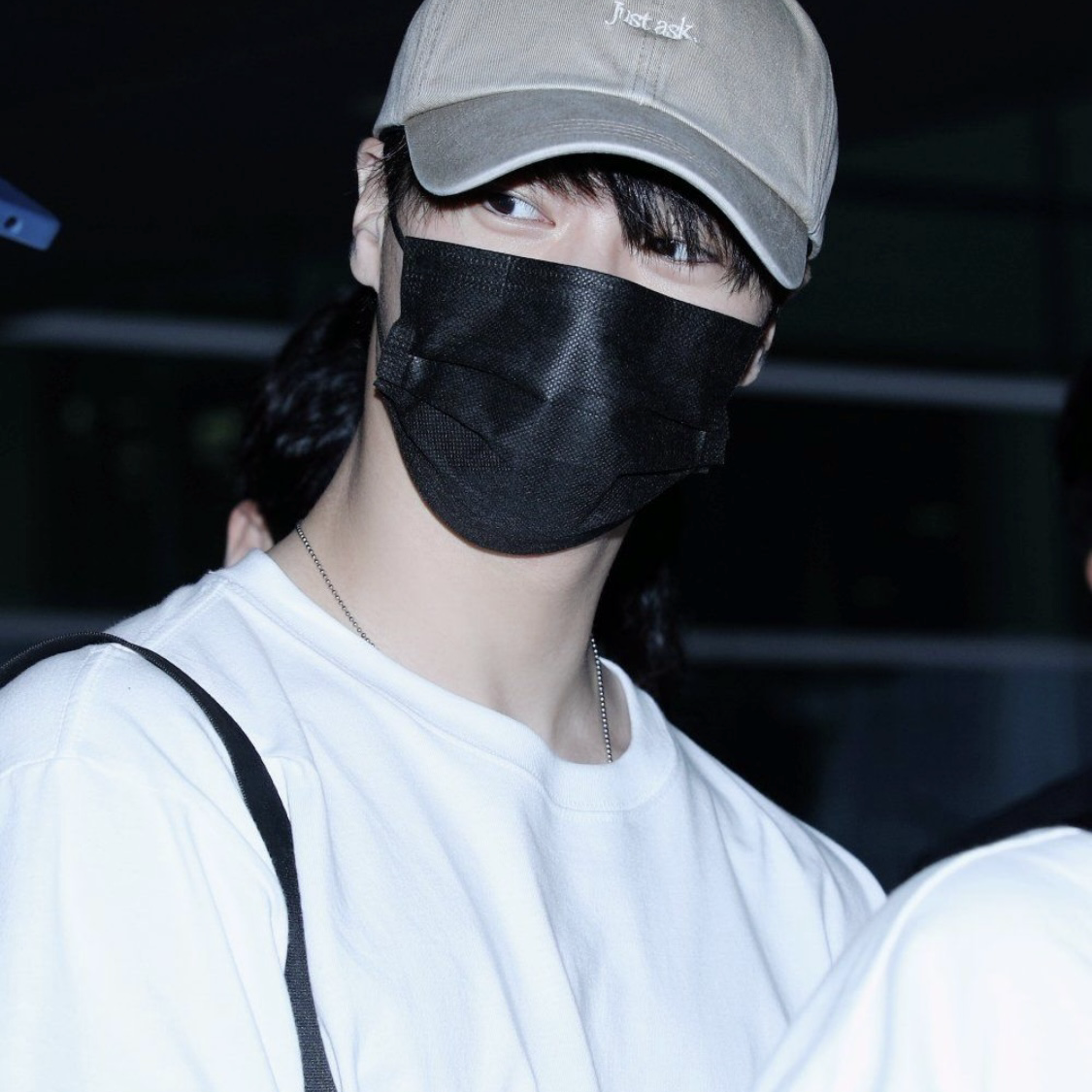 Behind-the-scenes cut of Moonbin (ASTRO)