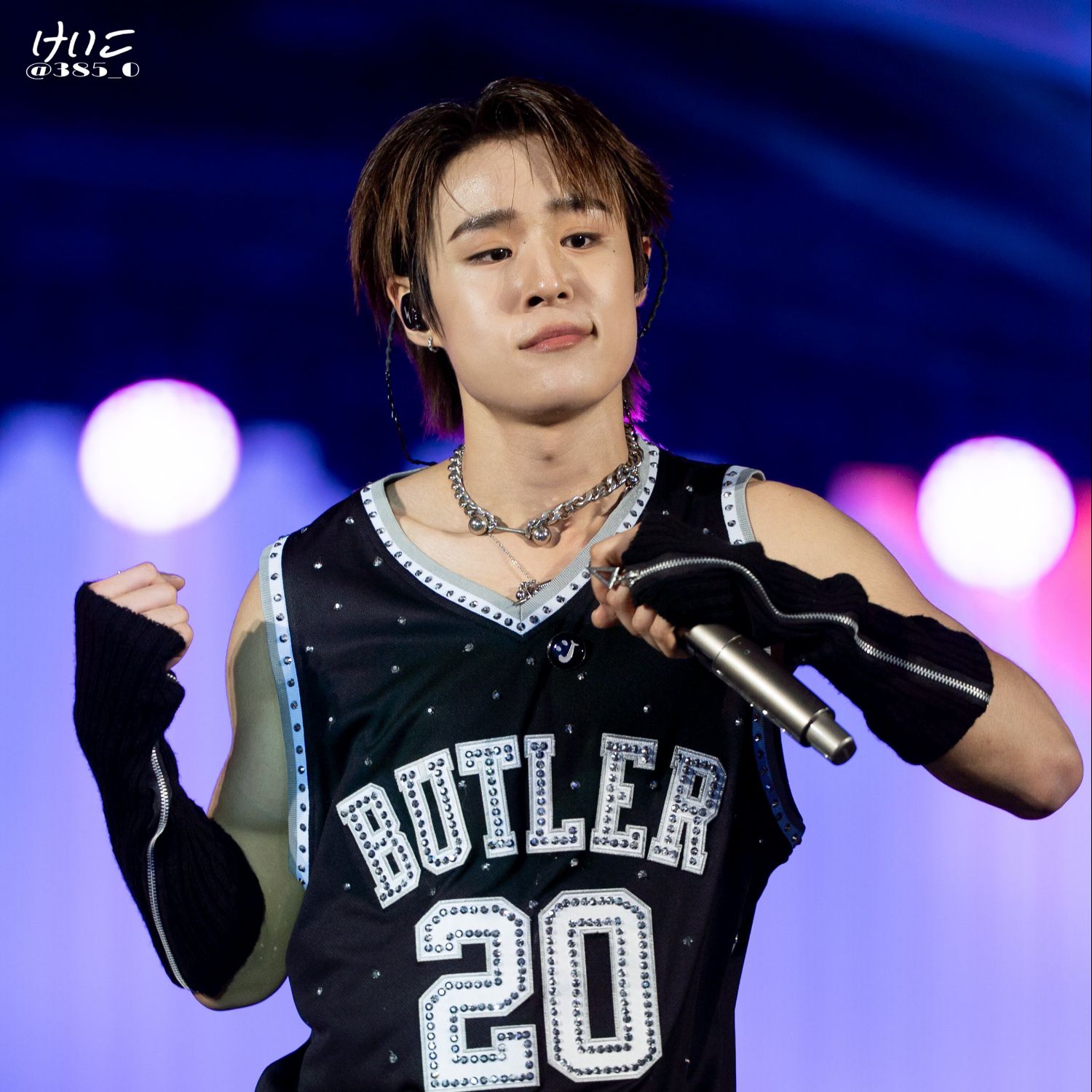 A moment captured by Nut (LYKN)'s fan