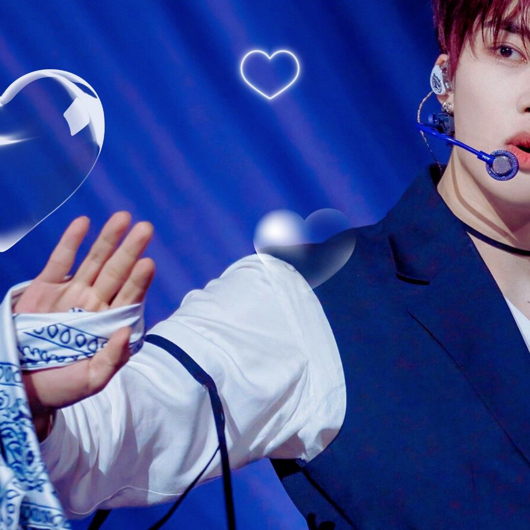 Behind-the-scenes cut of Park Gunwook (ZEROBASEONE)