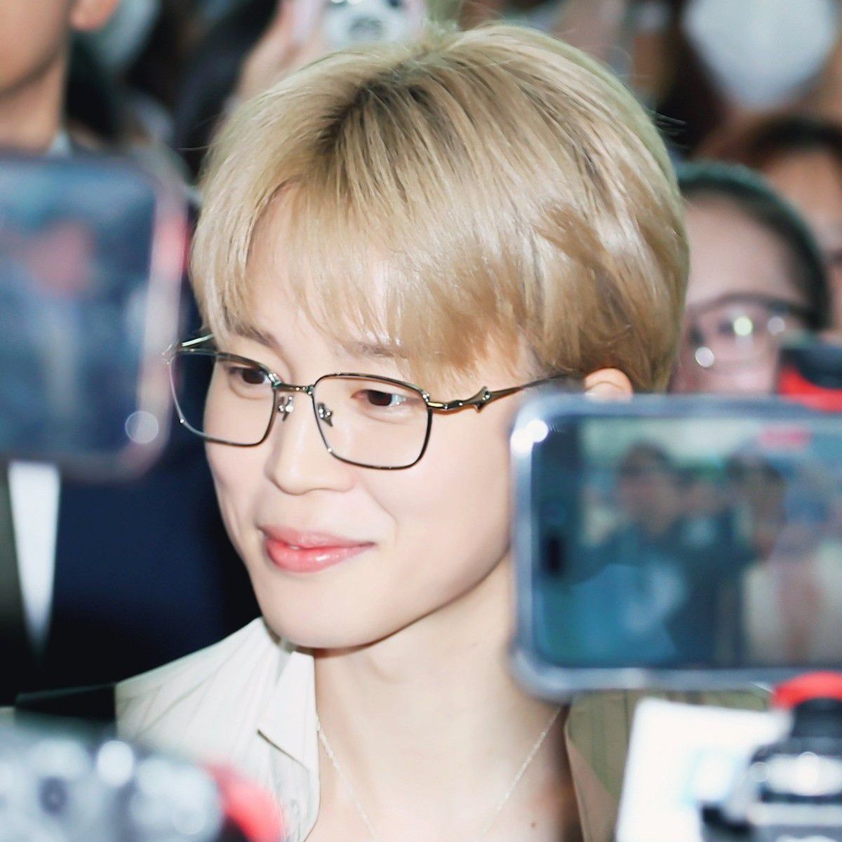 Behind-the-scenes cut of Jimin (BTS)