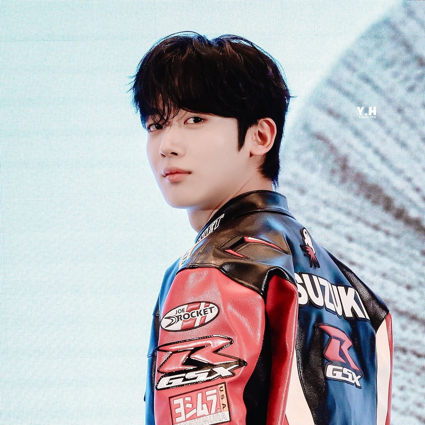 A moment captured by Kim Yohan (WEi)'s fan