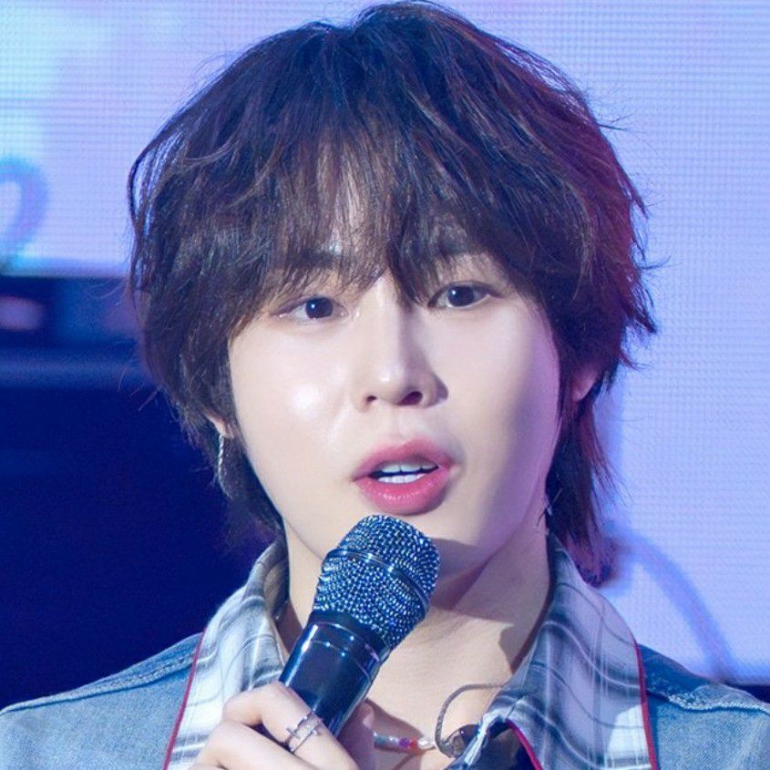 Latest photo of Ha Sungwoon