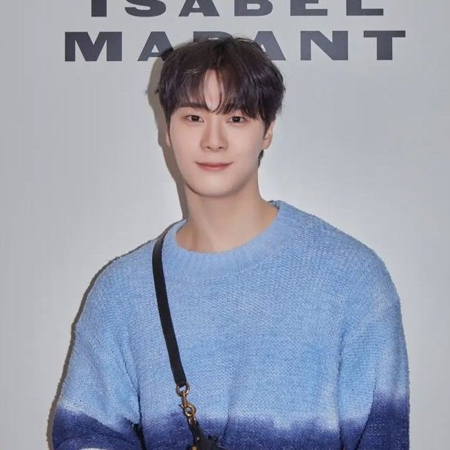 文彬 (ASTRO)粉絲拍下的瞬間