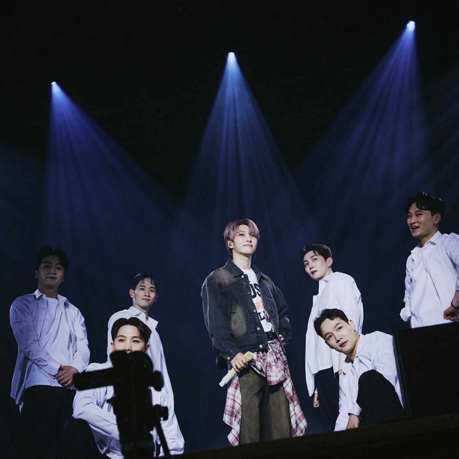A moment captured by Seoho (ONEUS)'s fan