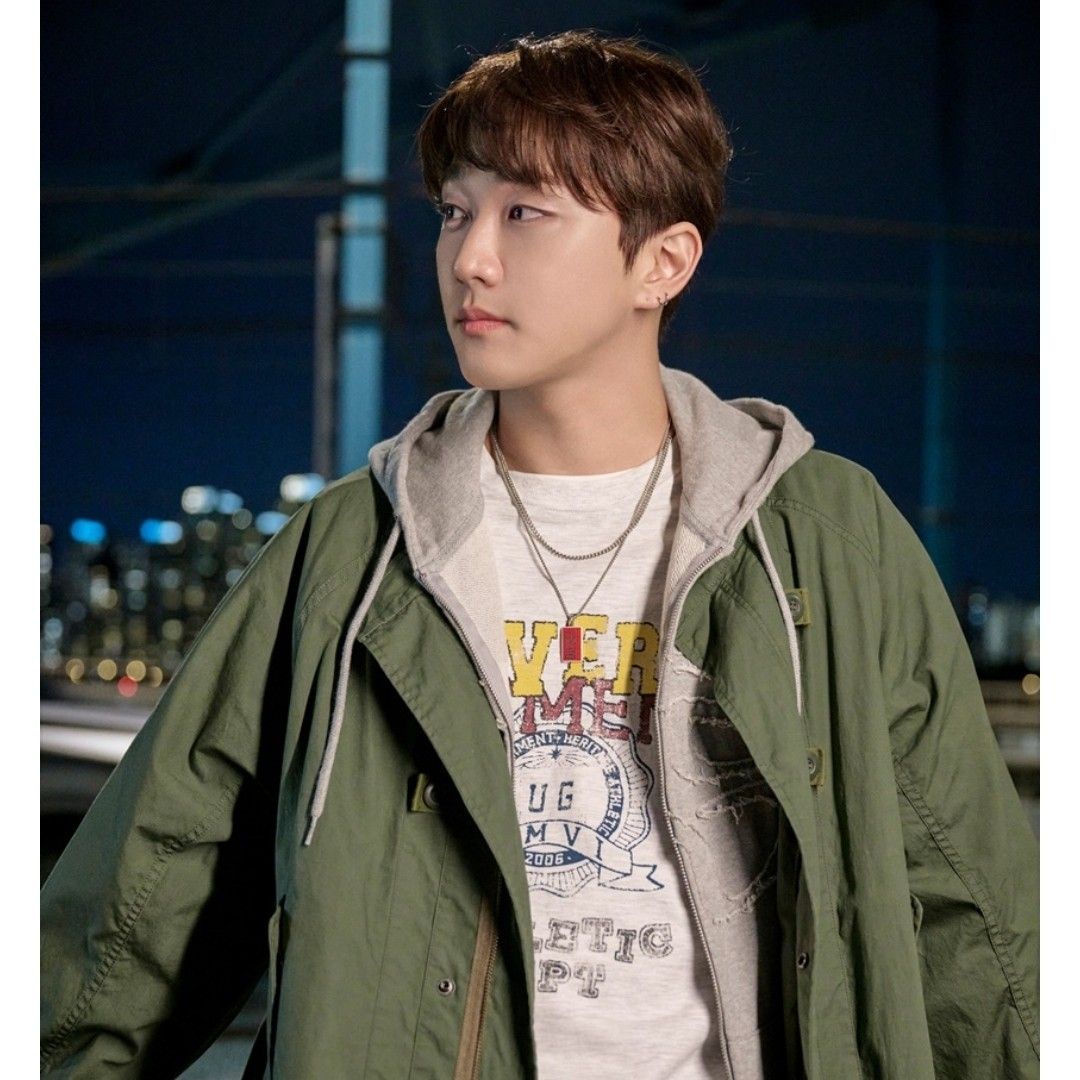 Recent activity shot of Hong Joochan (GoldenChild)