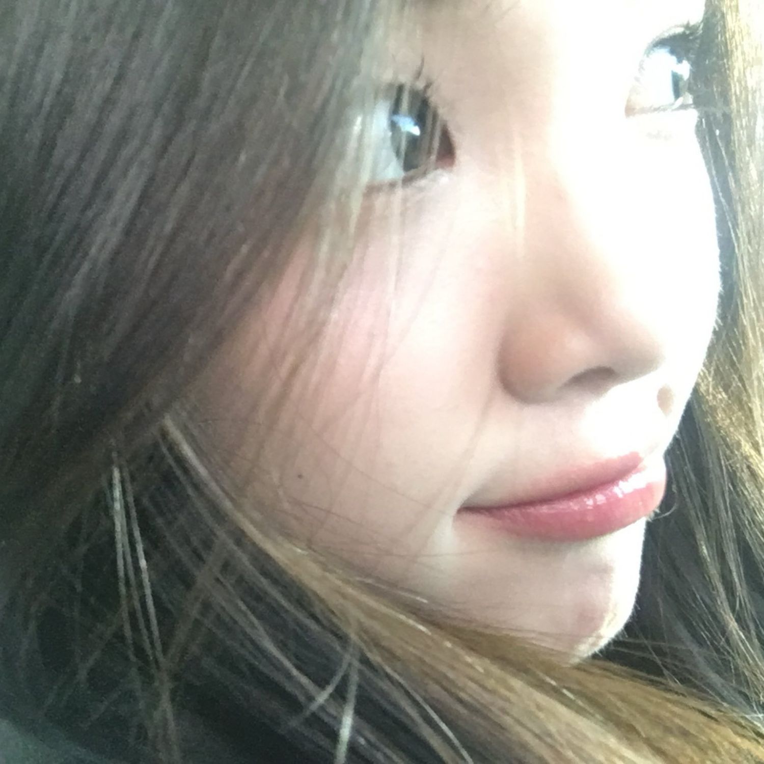 Recent activity shot of Yuha (Hearts2Hearts)