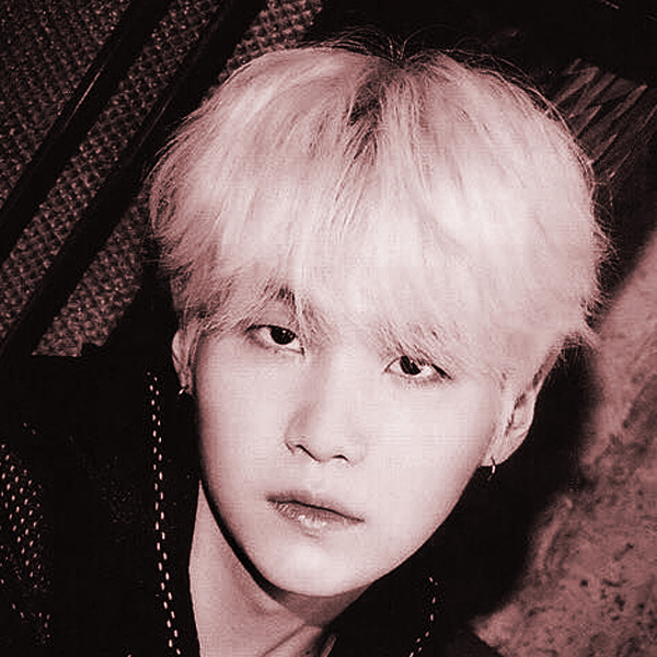 Momen yang diabadikan oleh penggemar SUGA (BTS)