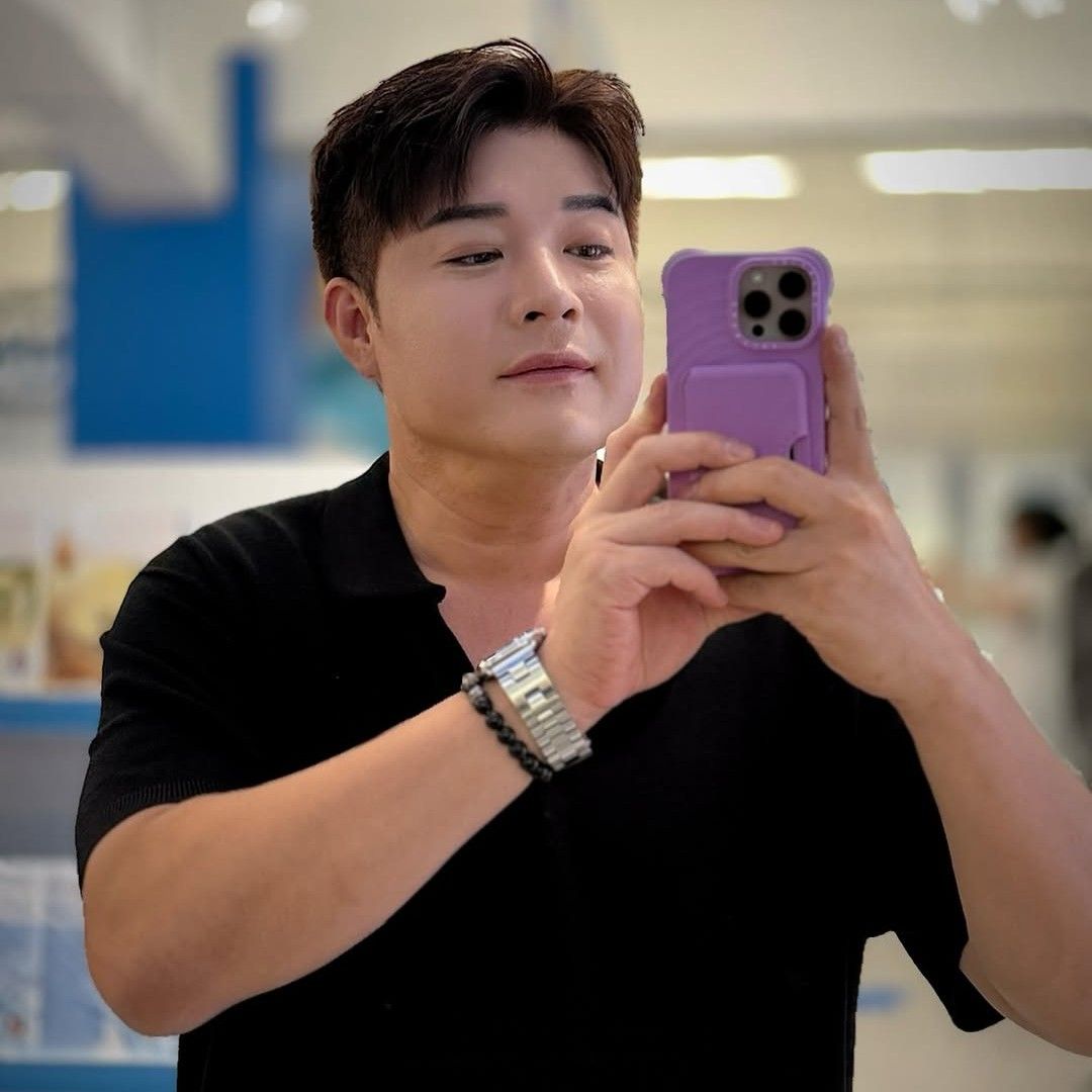 A moment captured by Shindong (Super Junior)'s fan
