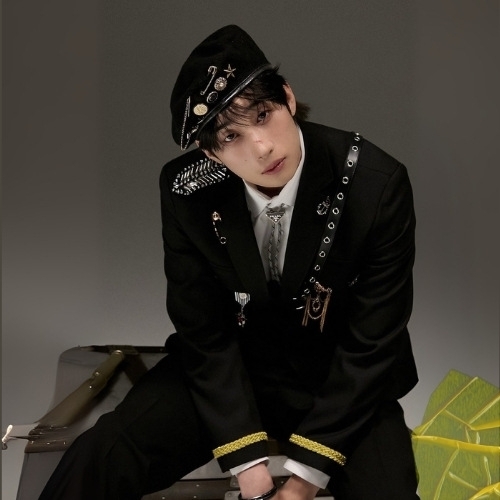 Recent activity shot of Han Seungwoo
