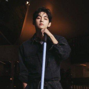 뷔 (방탄소년단) 최근 활동샷