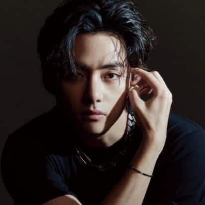 Latest photo of V (BTS)