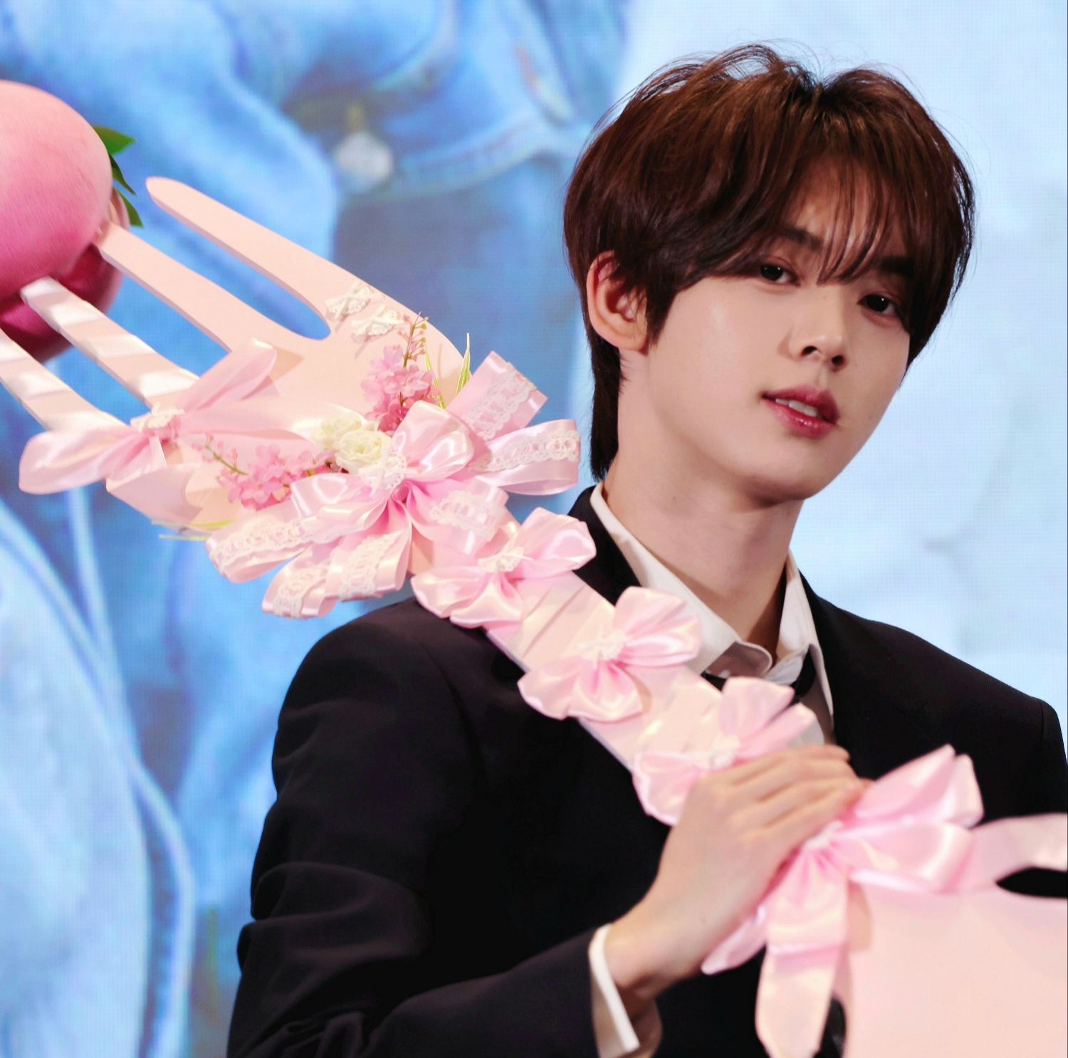 Latest photo of Han Yujin (ZEROBASEONE)