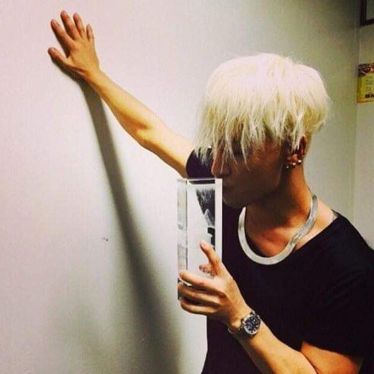 Behind-the-scenes cut of Taeyang (BIGBANG)