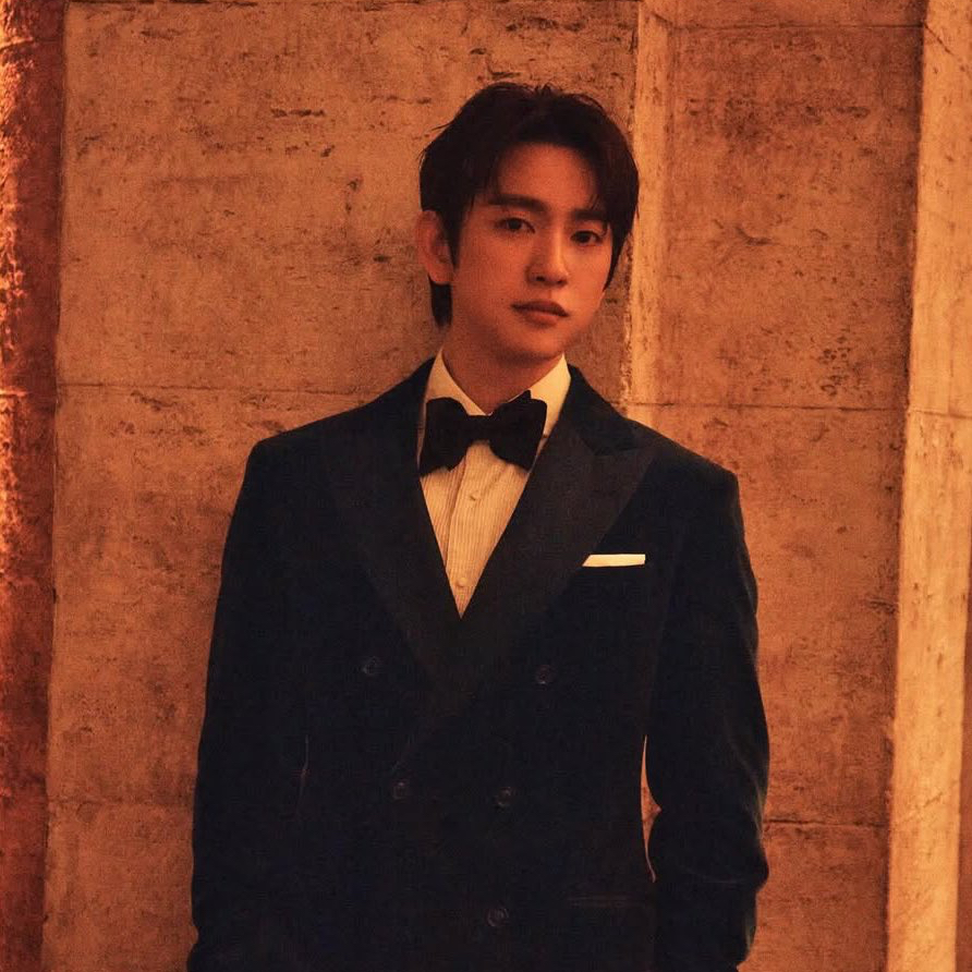 Foto terbaru Jinyoung (GOT7)
