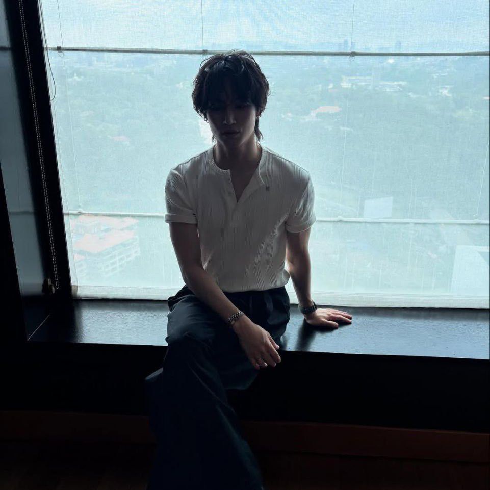 A moment captured by JAY B (GOT7)'s fan