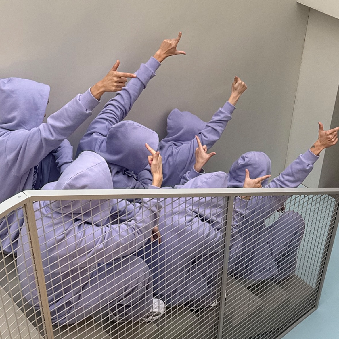 Behind-the-scenes cut of EXO