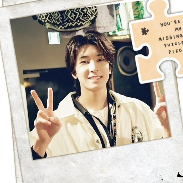 Signature photo of Wonwoo (SEVENTEEN) capturing their charm