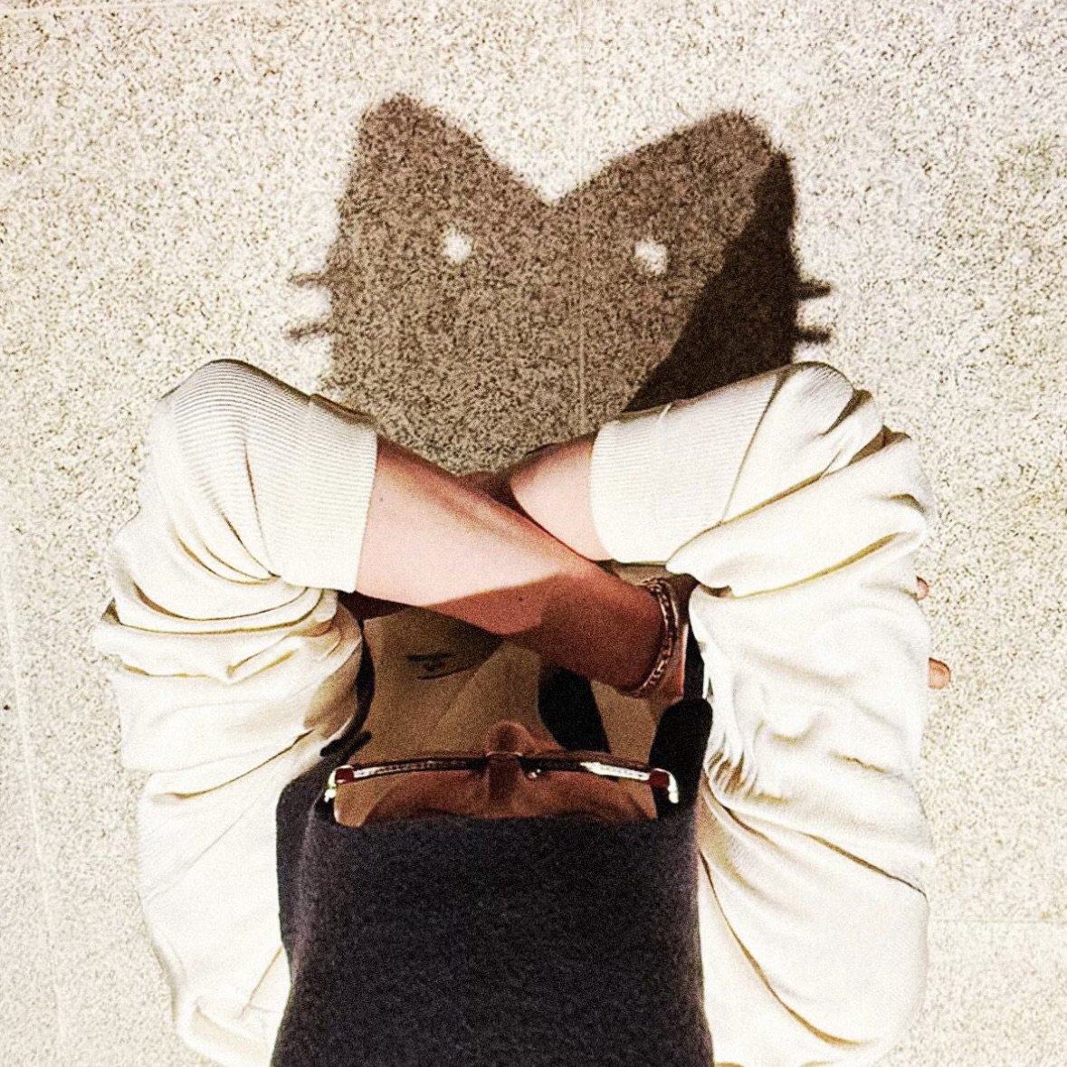 Behind-the-scenes cut of G-DRAGON (BIGBANG)