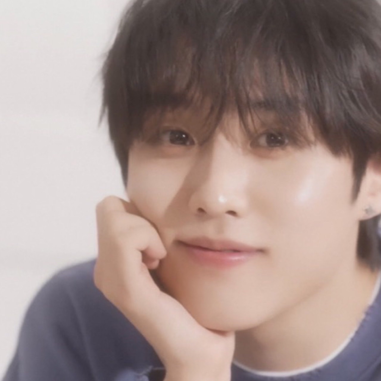 A moment captured by Jacob (THE BOYZ)'s fan