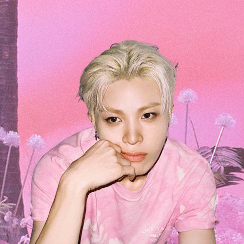Foto aktivitas terbaru So Junghwan (TREASURE)
