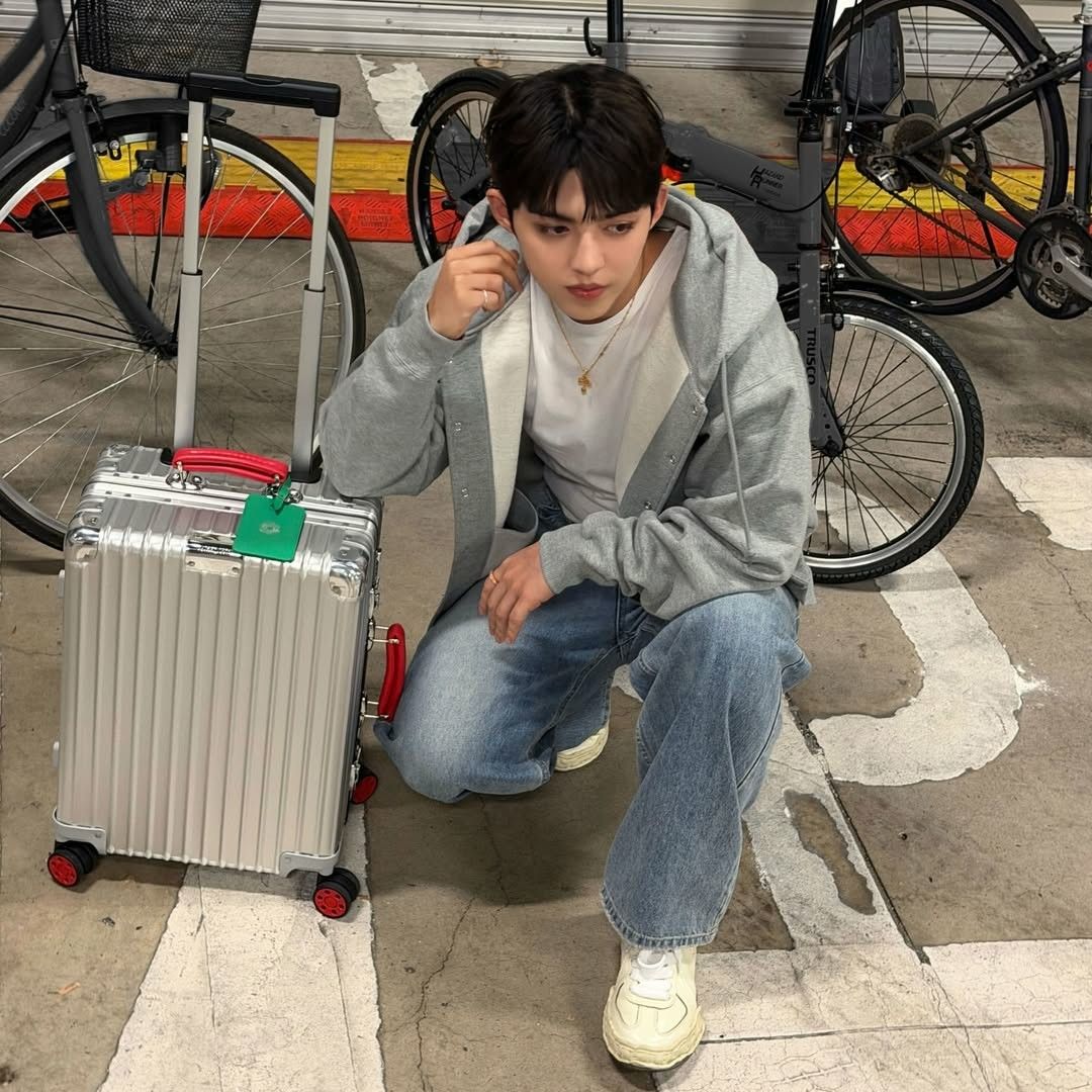 S.Coups (SEVENTEEN)的幕後花絮