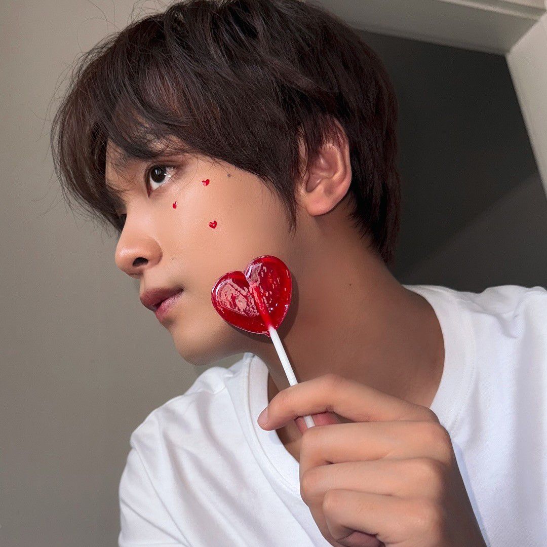 A moment captured by Haechan (NCT 127, NCT DREAM)'s fan