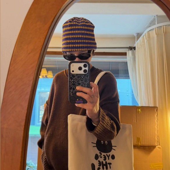 Behind-the-scenes cut of Yesung (Super Junior)