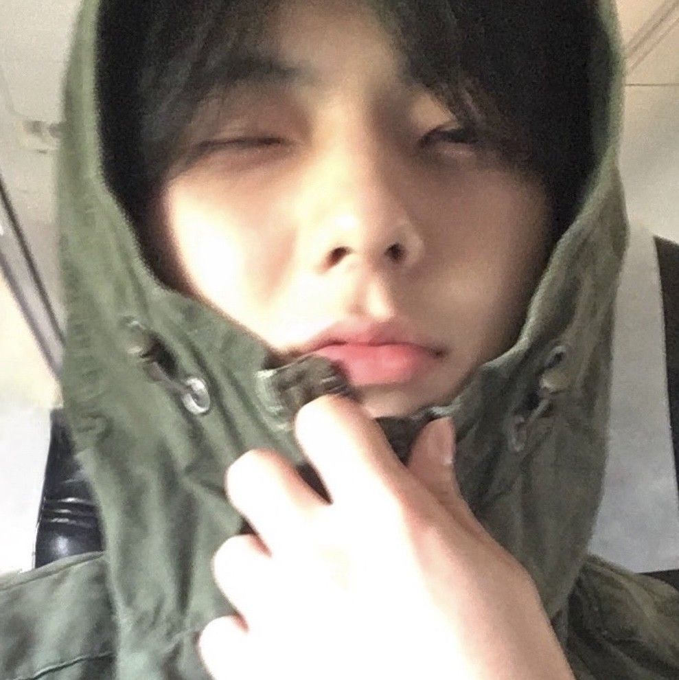 Latest photo of LEEJEONG (WHIB)