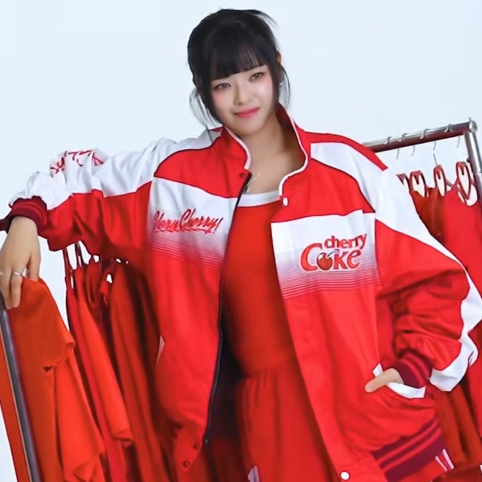 ジョンヨン (TWICE)の最新写真