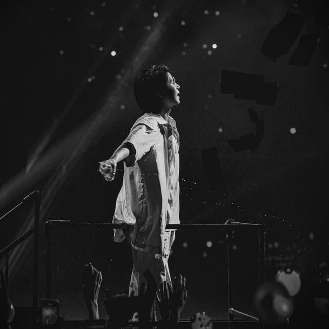 Behind-the-scenes cut of SUGA (BTS)