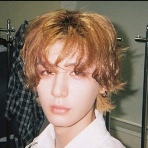 A moment captured by Leehan (BOYNEXTDOOR)'s fan