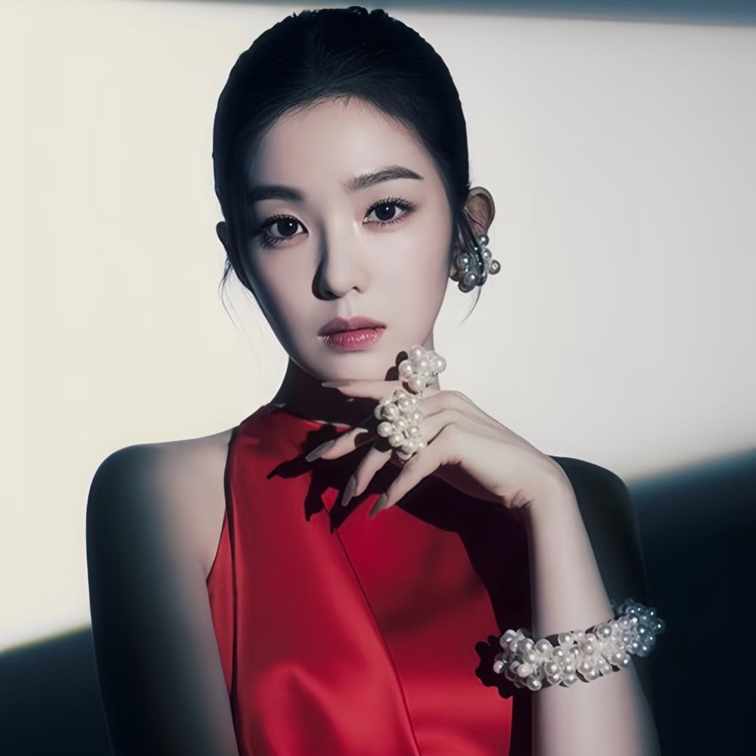 Foto aktivitas terbaru Irene (Red Velvet)