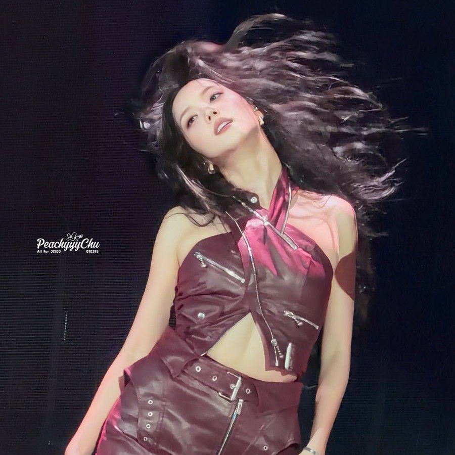 Recent activity shot of Jisoo (BLACKPINK)