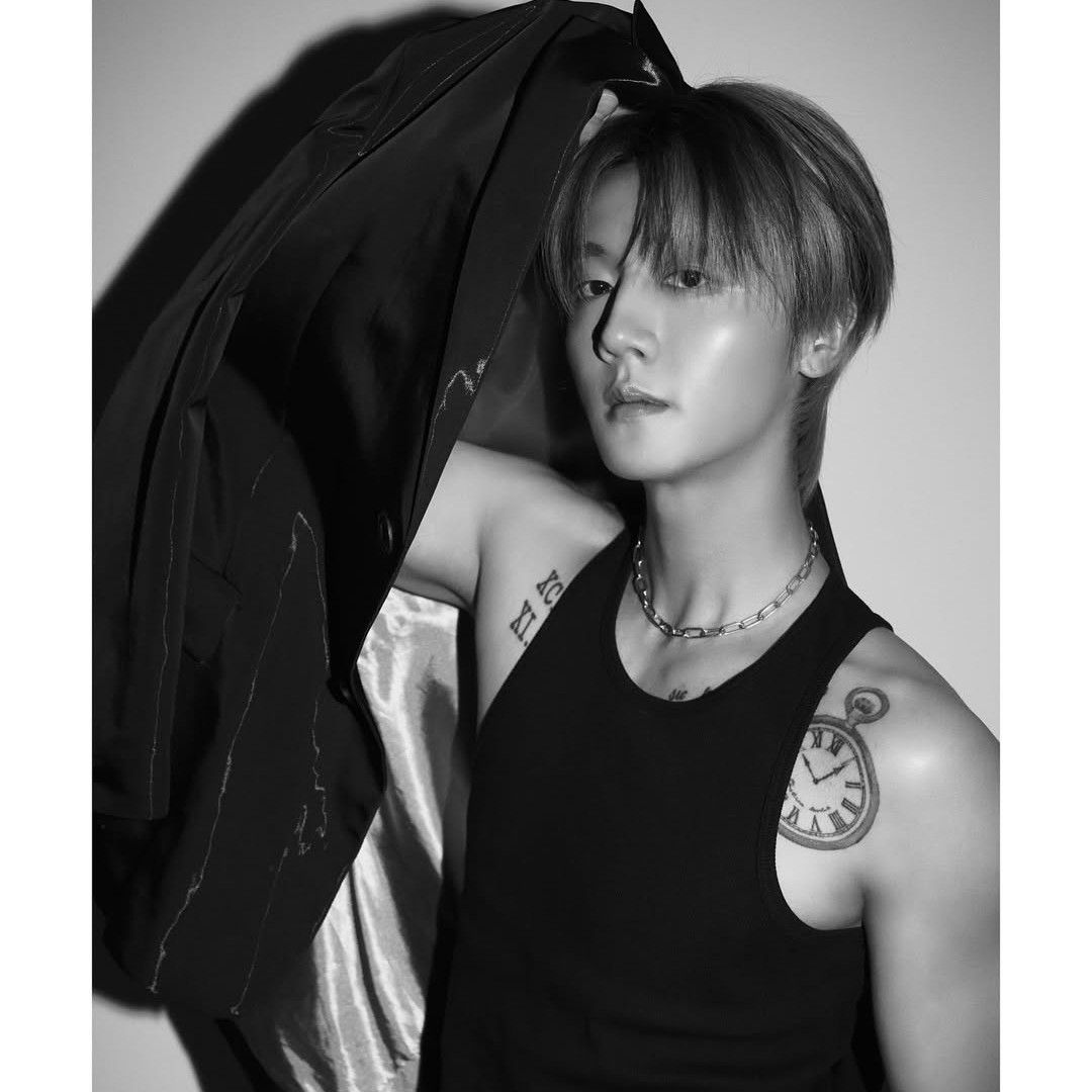 Latest photo of Youngbin (SF9)