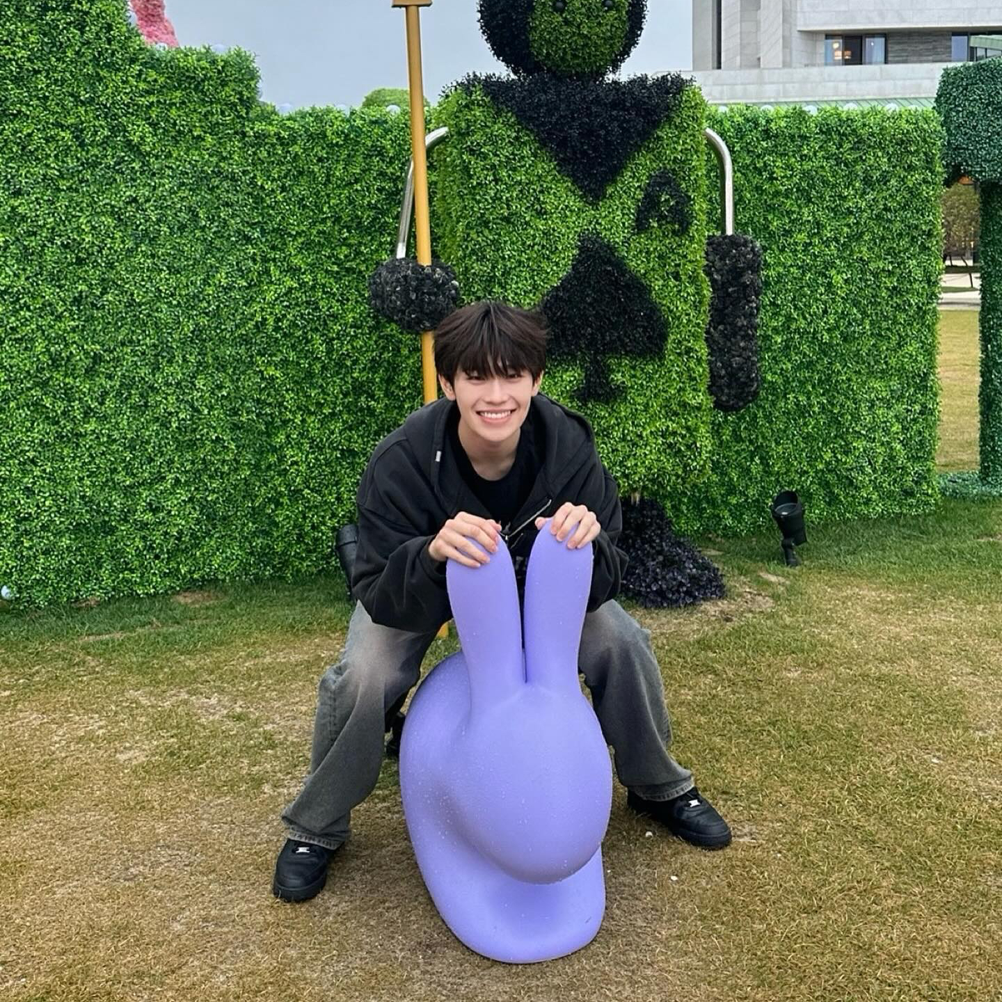 Recent activity shot of Kim Taerae (ZEROBASEONE)