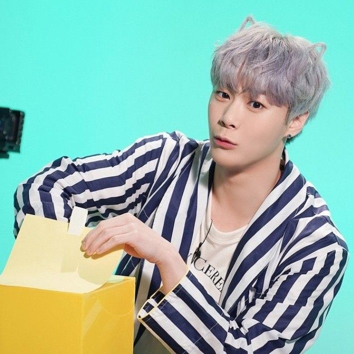 Behind-the-scenes cut of Moonbin (ASTRO)