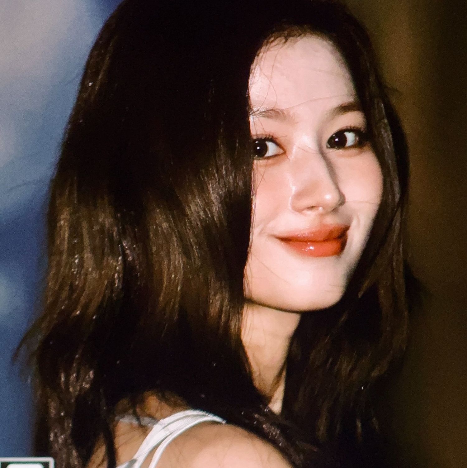 Latest photo of Sana (TWICE)