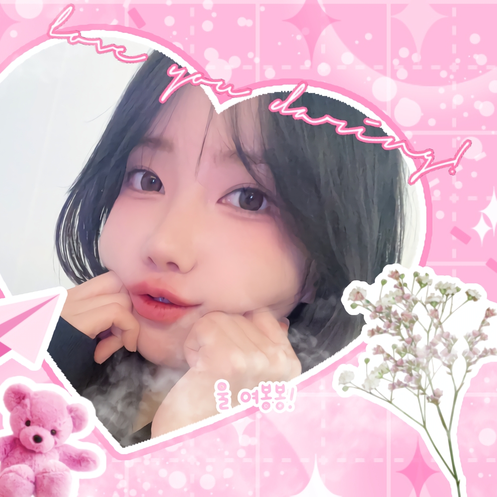 Latest photo of Magenta (QWER)