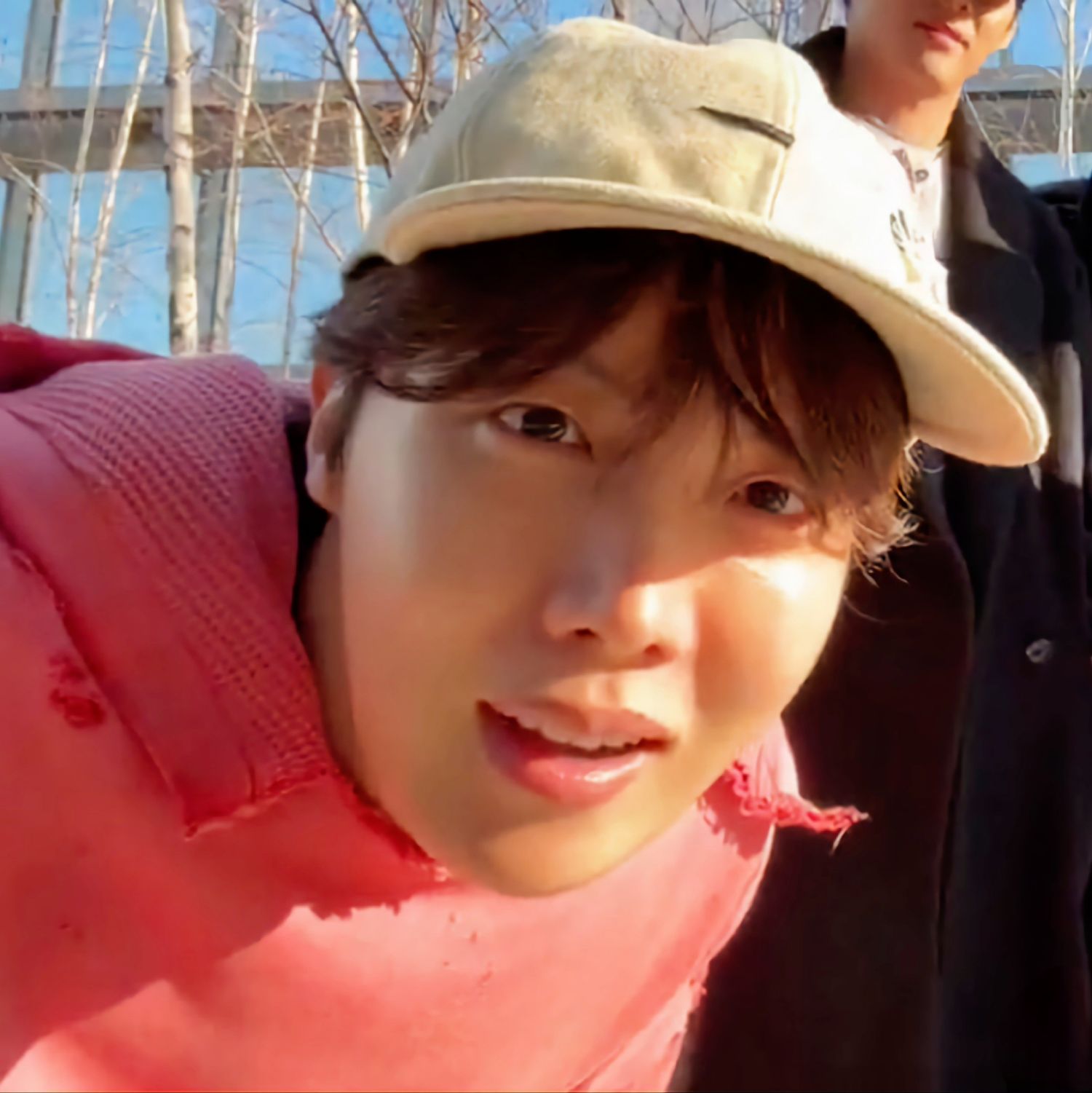 제이홉 (방탄소년단)의 비하인드 컷