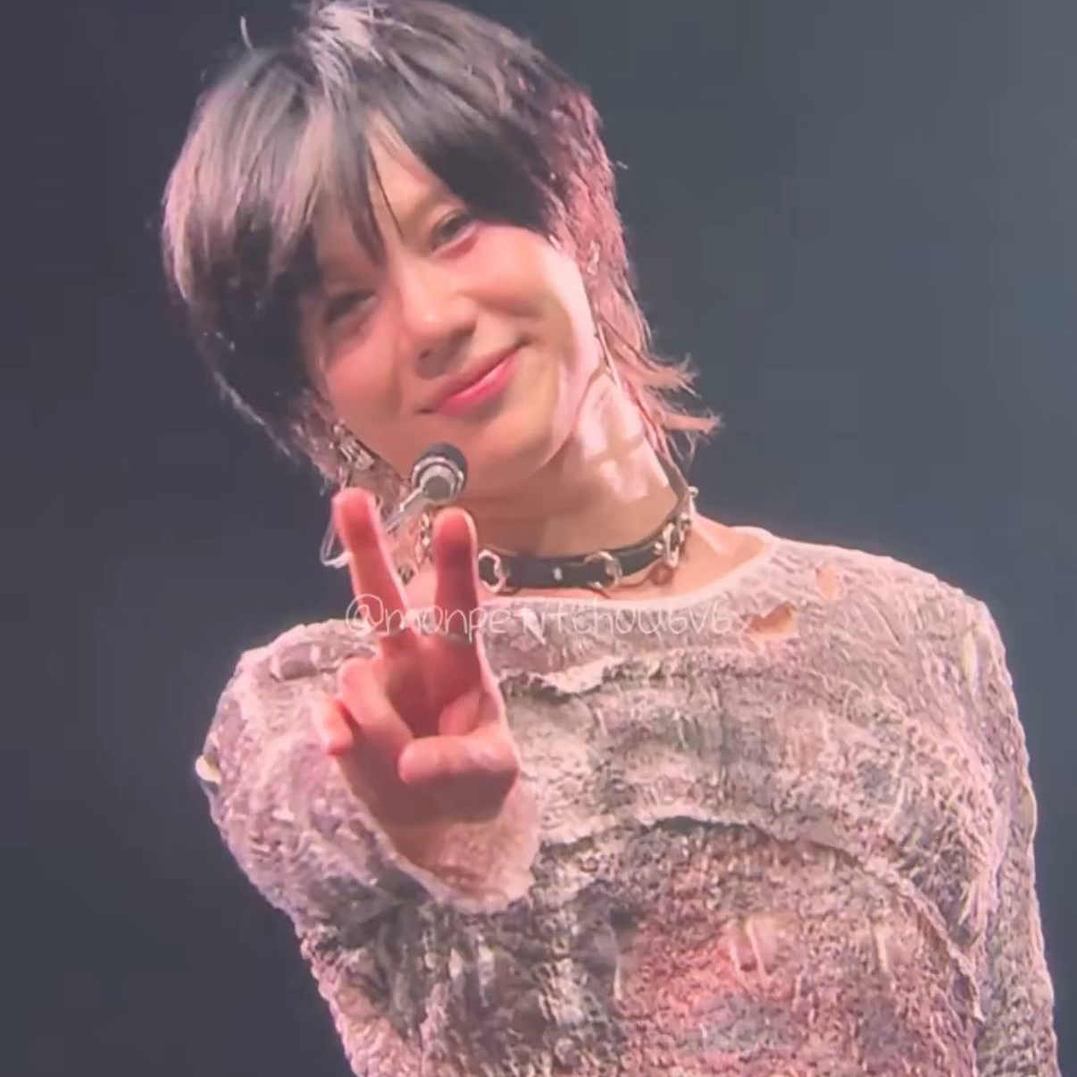 A moment captured by Taemin (SHINee)'s fan