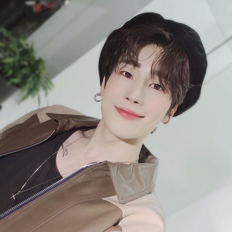 Behind-the-scenes cut of VICTON
