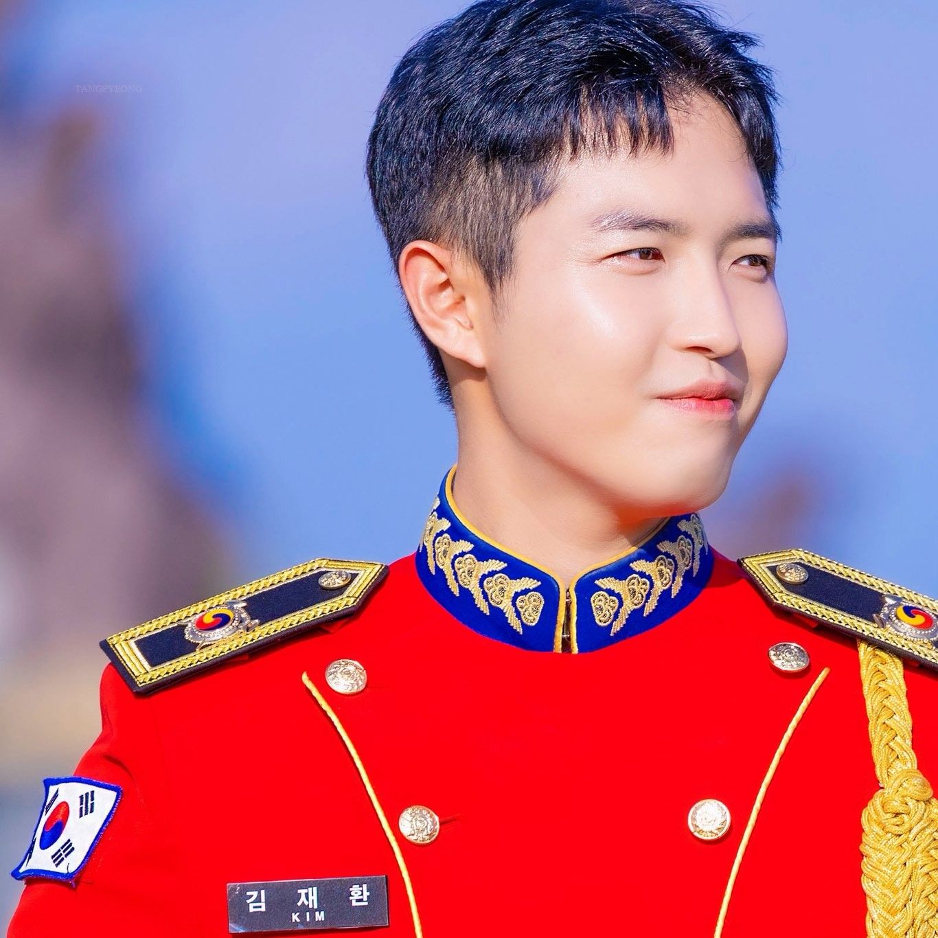 Potret di balik layar Kim Jaehwan