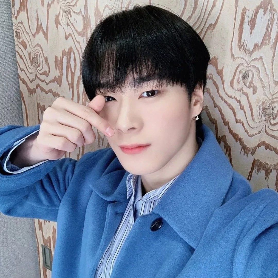 Behind-the-scenes cut of Moonbin (ASTRO)