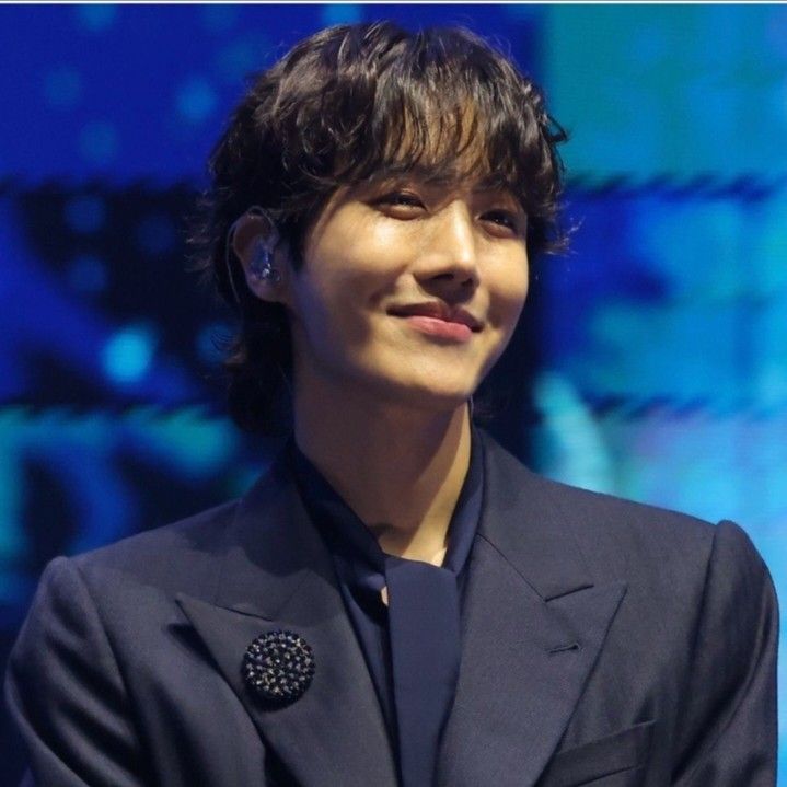 A moment captured by j-hope (BTS)'s fan