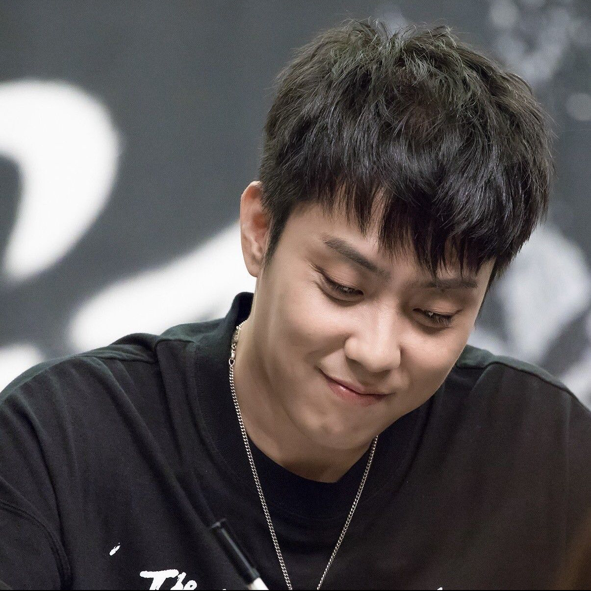 Recent activity shot of SECHSKIES
