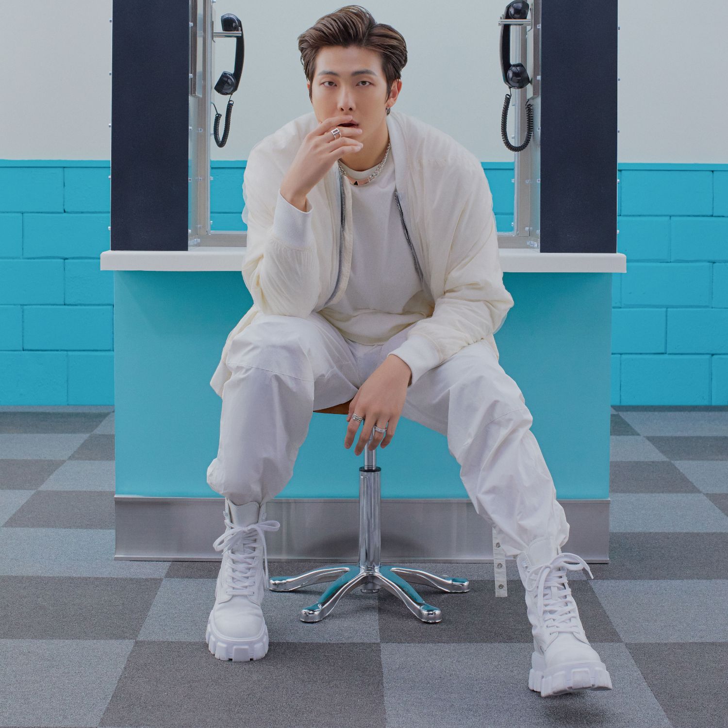 RM (BTS)の舞台裏ショット