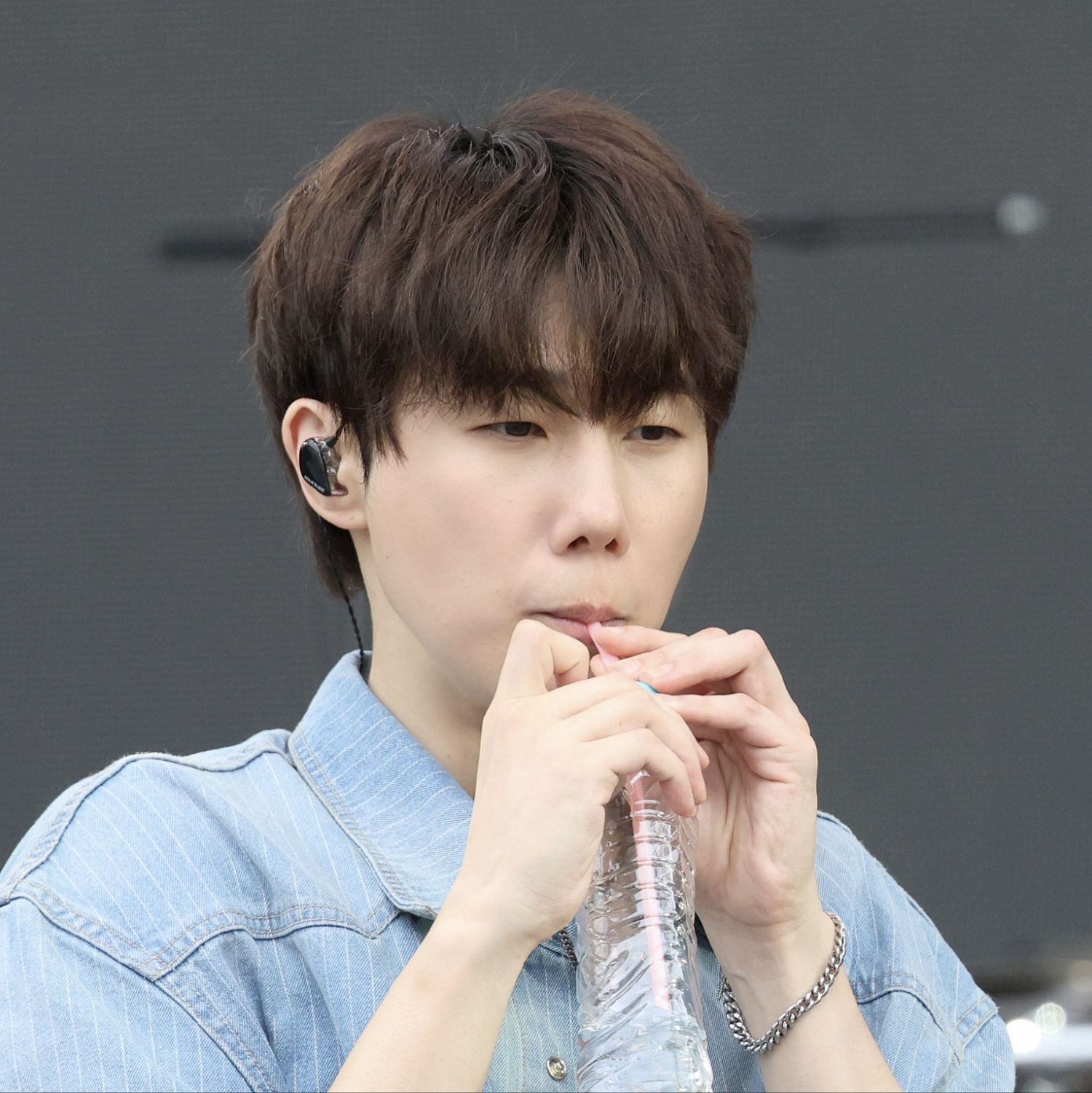 Latest photo of Sungkyu (INFINITE)