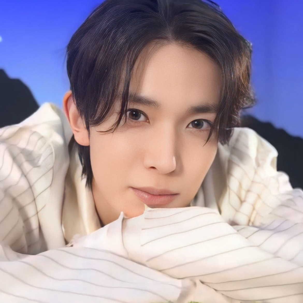 Behind-the-scenes cut of Heeseung (ENHYPEN)